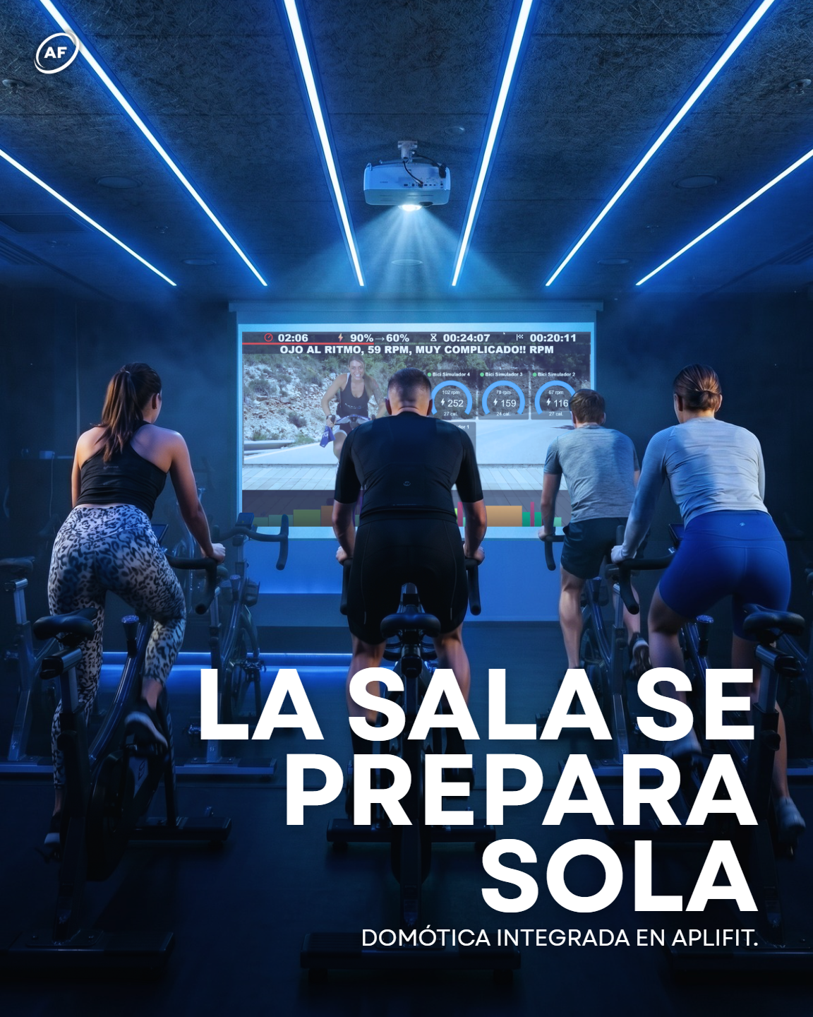 La sala de ciclo indoor con domótica integrada Aplifit: proyectores, pantallas y luces sincronizados